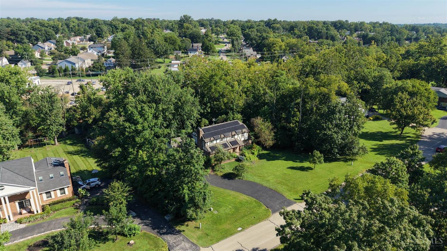 6895 Marblehead Drive Property Photo 4