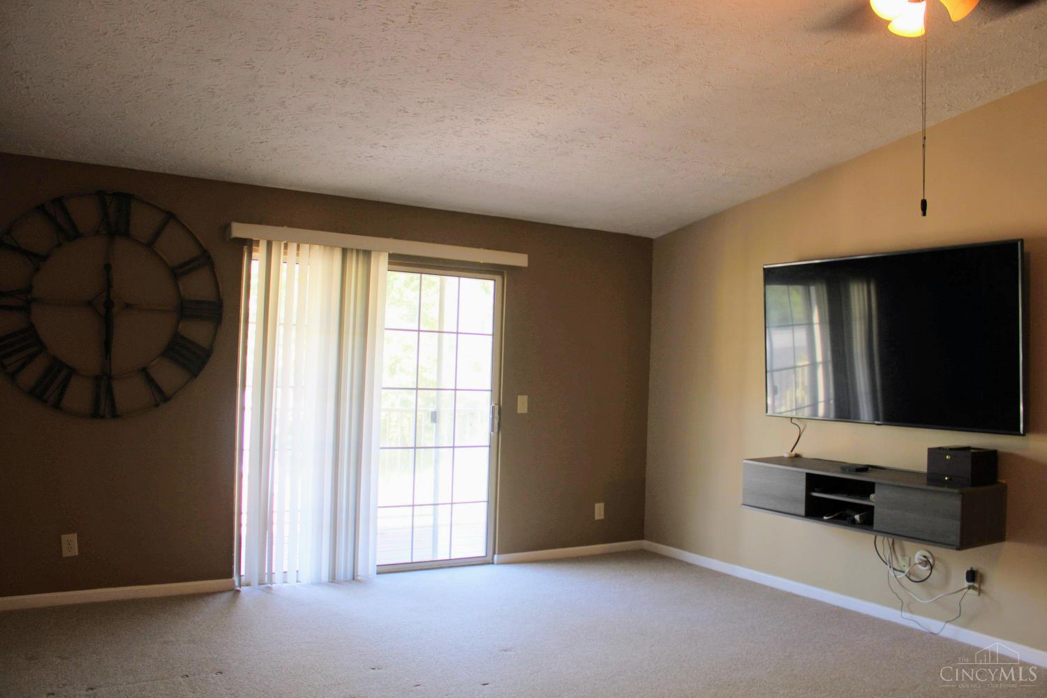 5757 Cheviot Road Property Photo 4