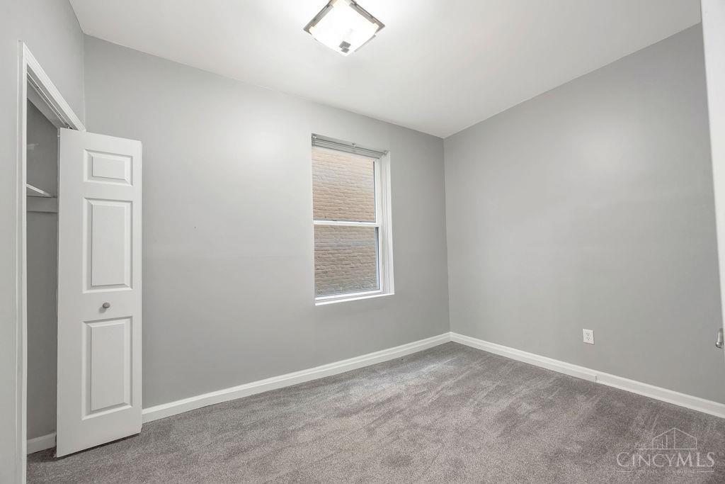 125 Park Avenue Property Photo 11