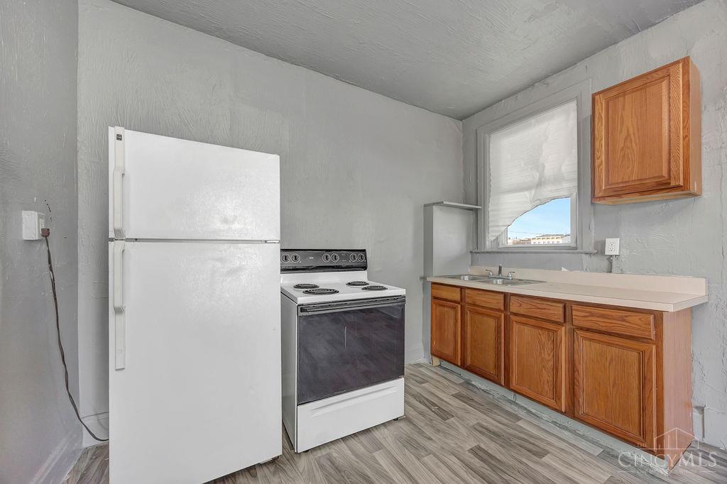 125 Park Avenue Property Photo 20