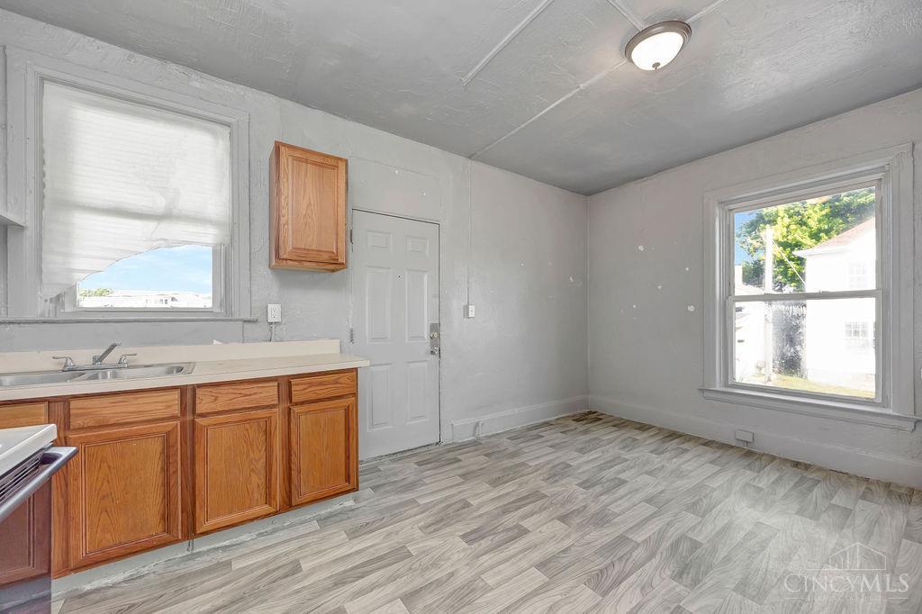 125 Park Avenue Property Photo 21