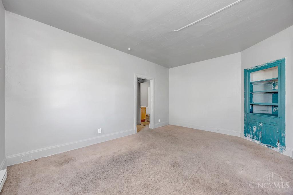 125 Park Avenue Property Photo 25