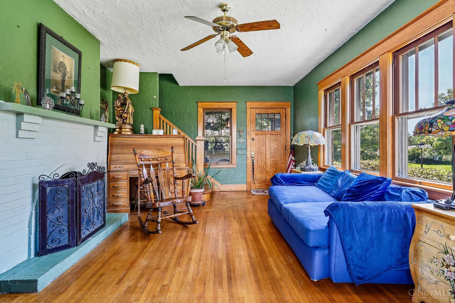 207 Aberdeen Drive Property Photo 8