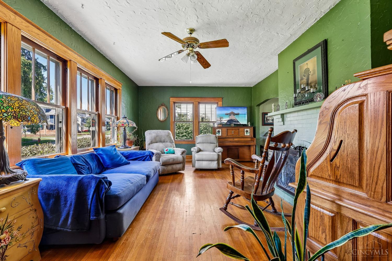 207 Aberdeen Drive Property Photo 10