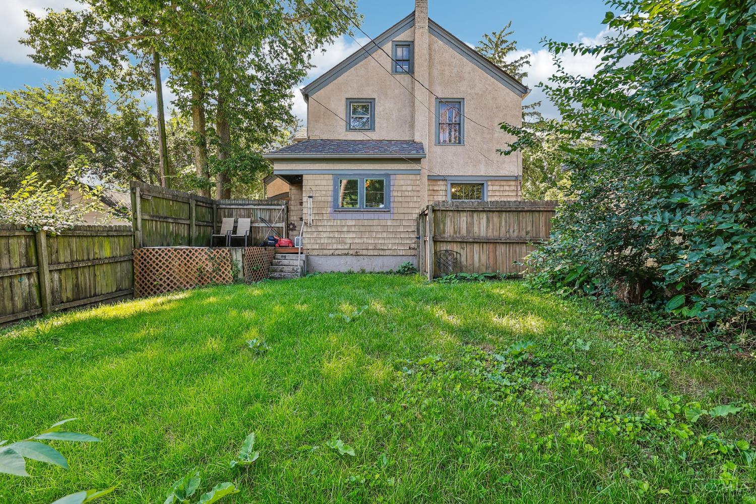 207 Aberdeen Drive Property Photo 34