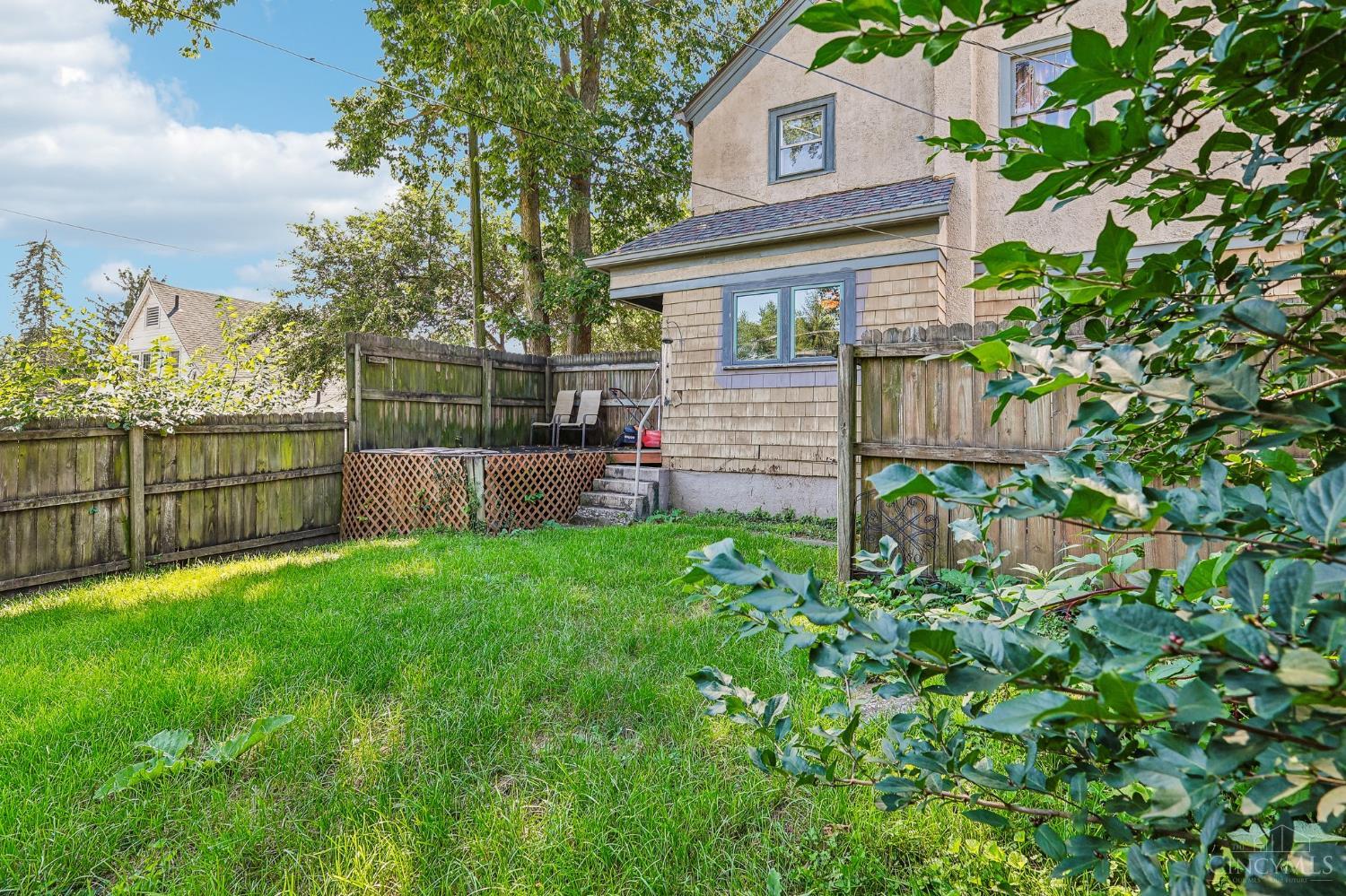 207 Aberdeen Drive Property Photo 38