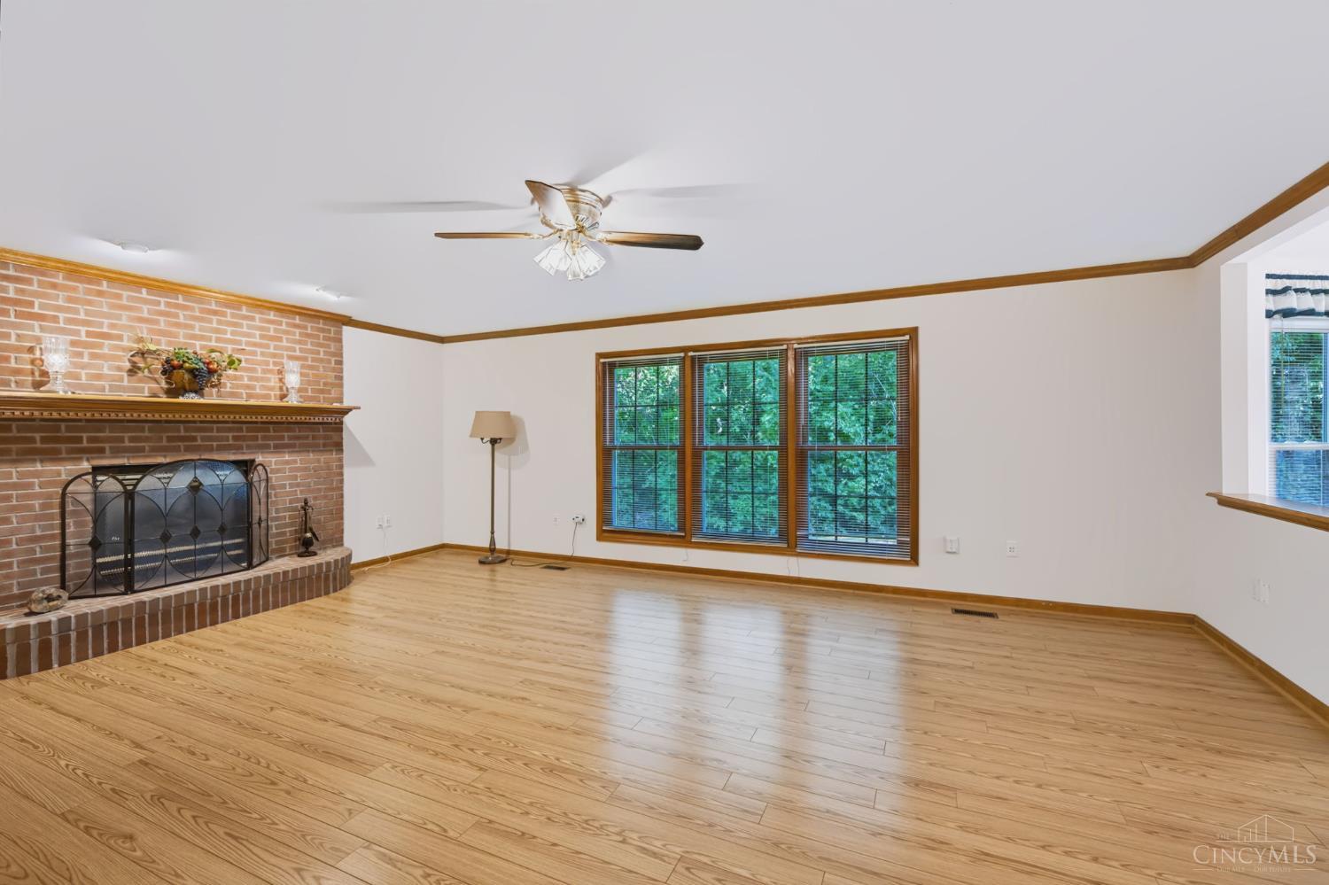 8363 Squirrel Hollow Ridge Property Photo 9