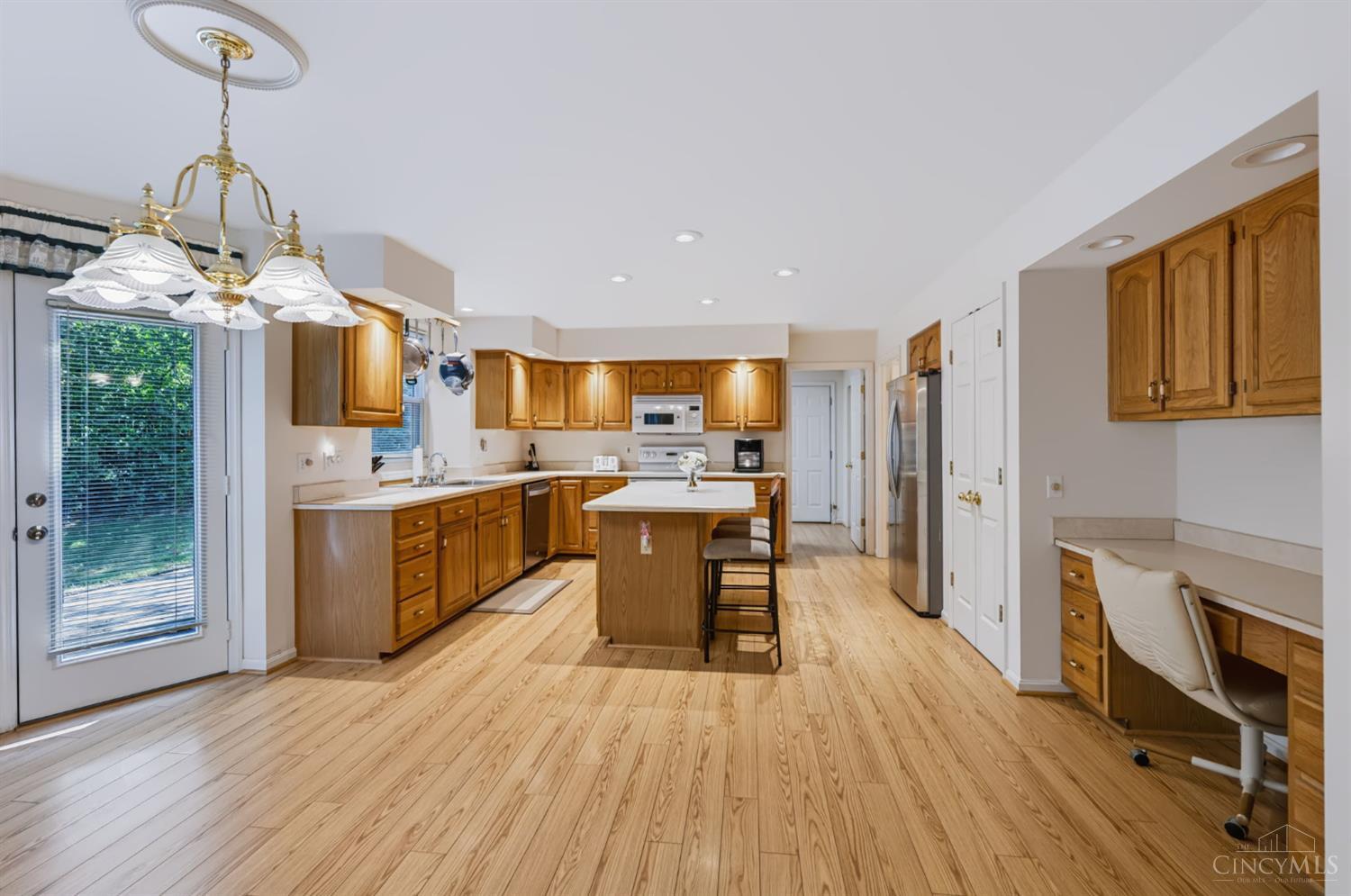 8363 Squirrel Hollow Ridge Property Photo 14