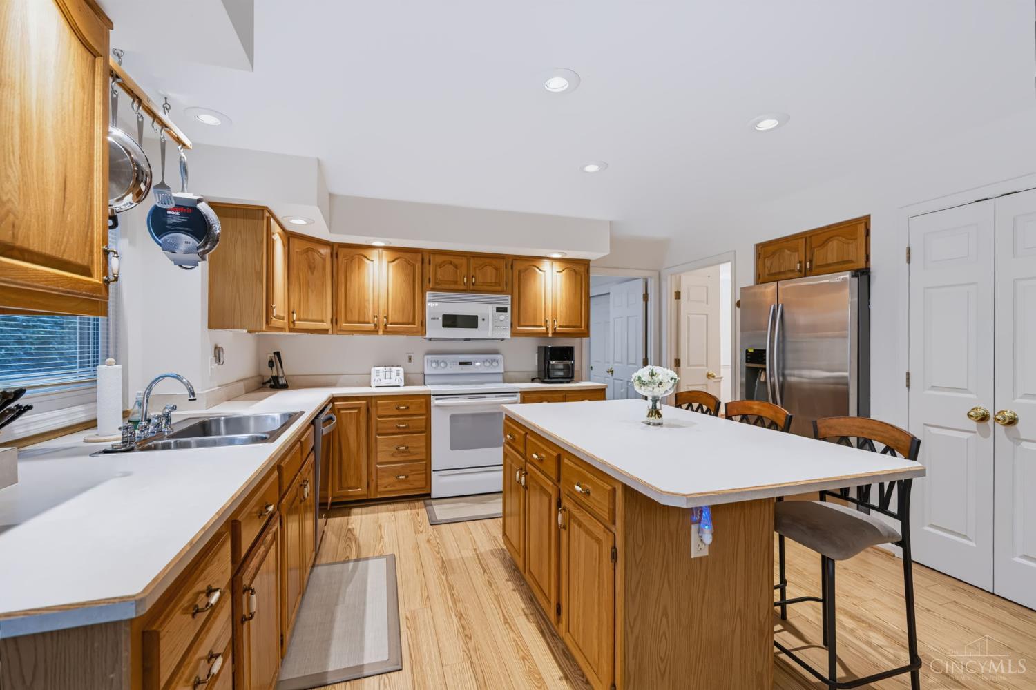 8363 Squirrel Hollow Ridge Property Photo 18