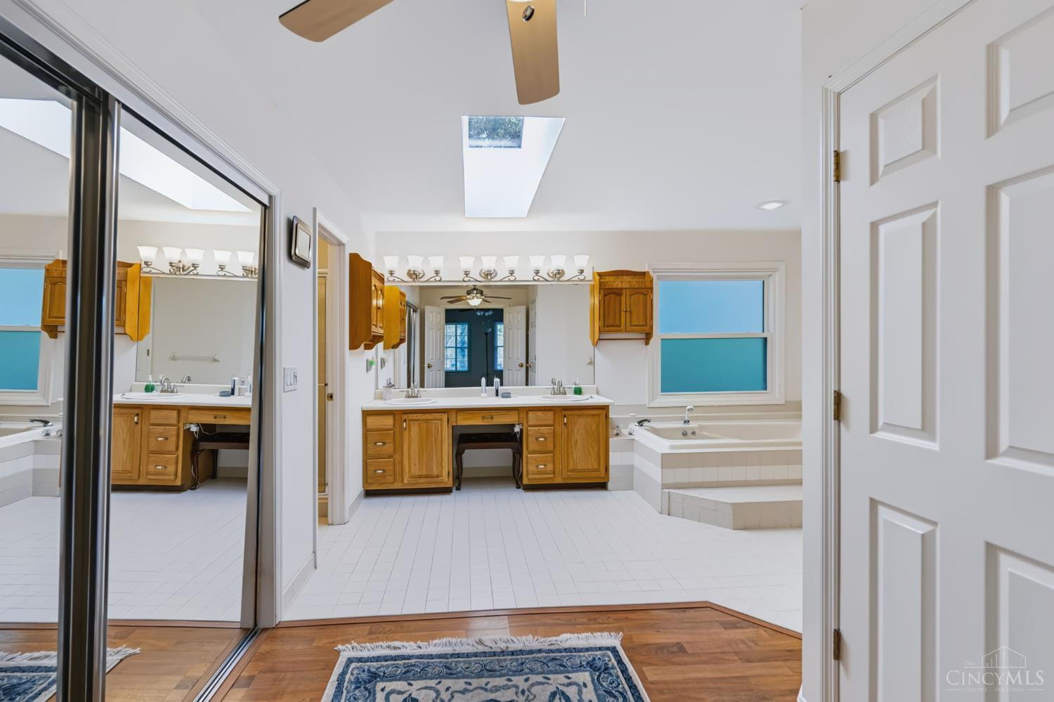 8363 Squirrel Hollow Ridge Property Photo 34