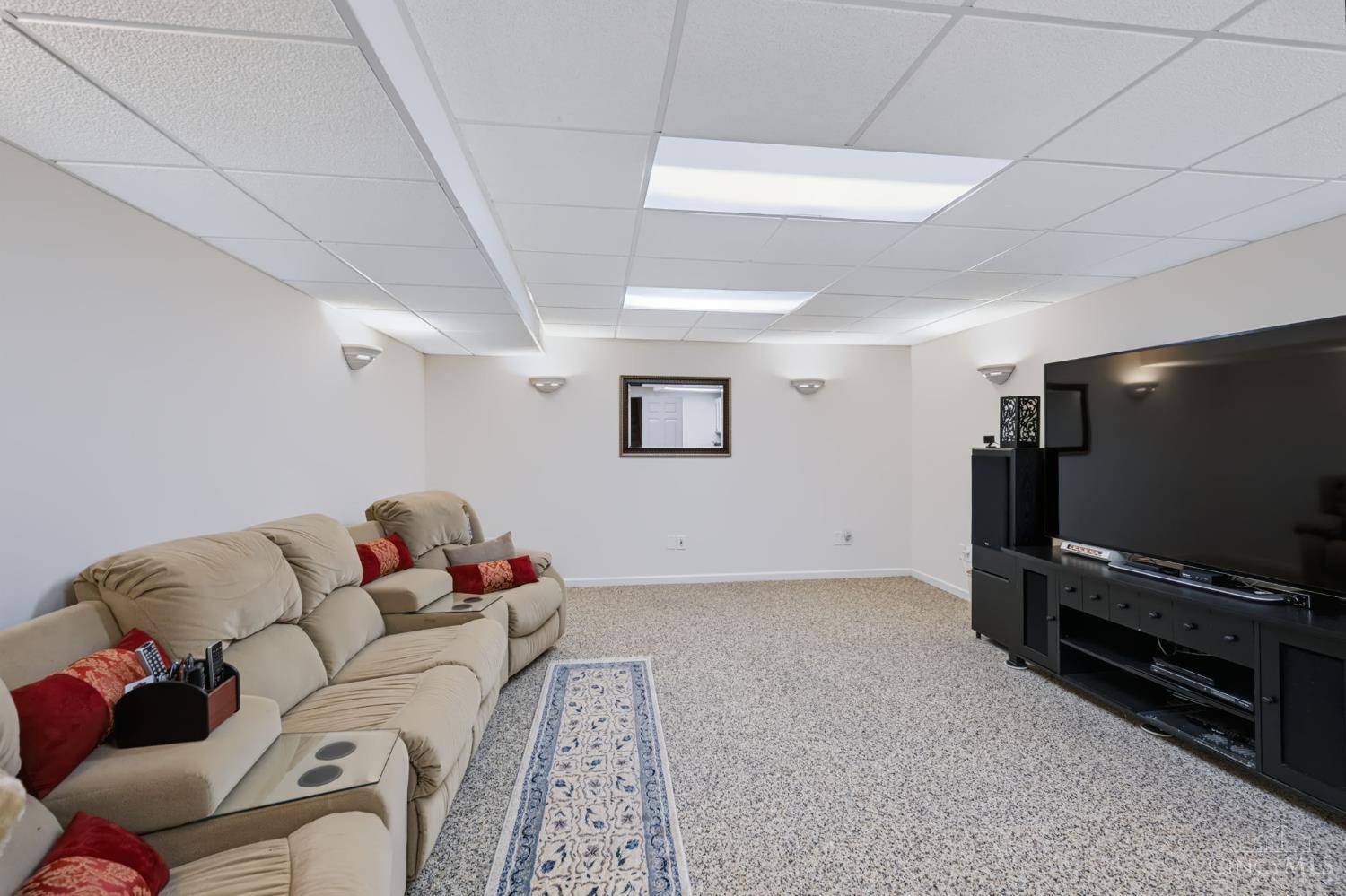 8363 Squirrel Hollow Ridge Property Photo 46