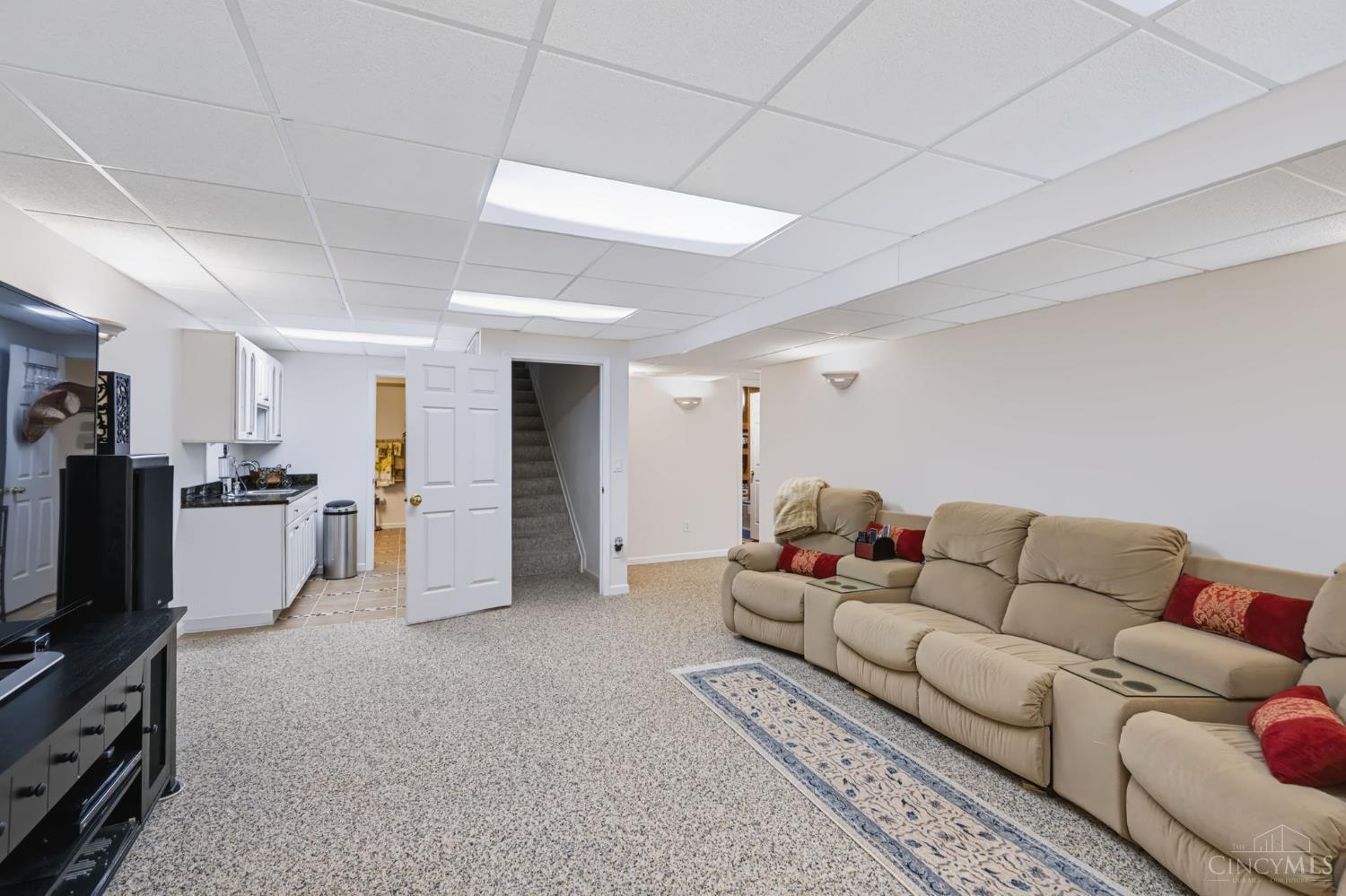 8363 Squirrel Hollow Ridge Property Photo 48
