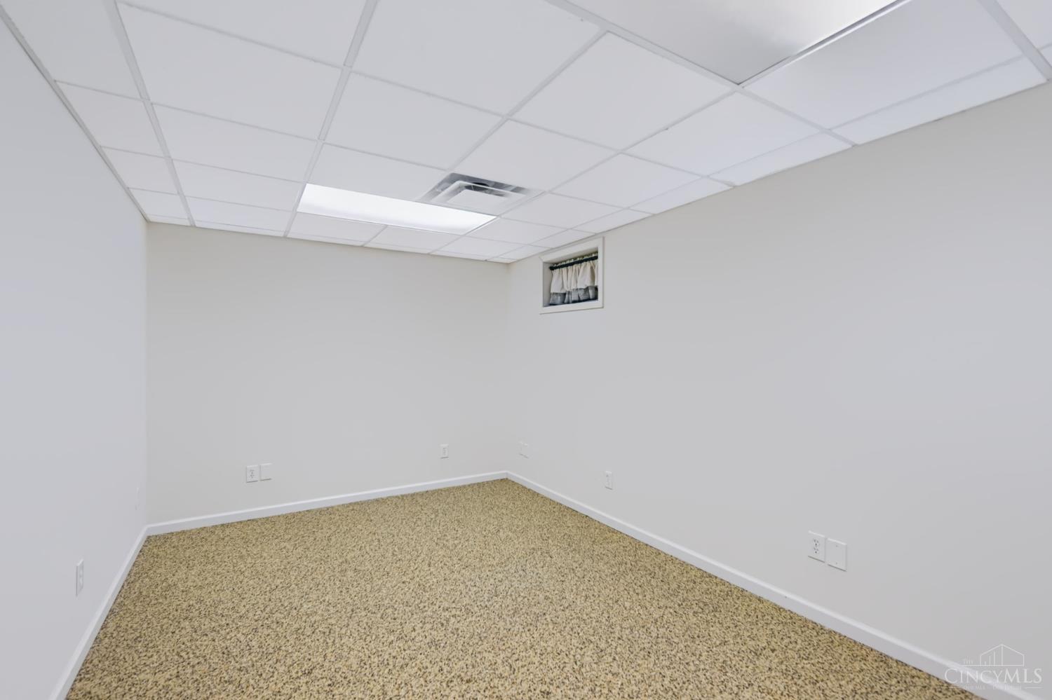 8363 Squirrel Hollow Ridge Property Photo 55