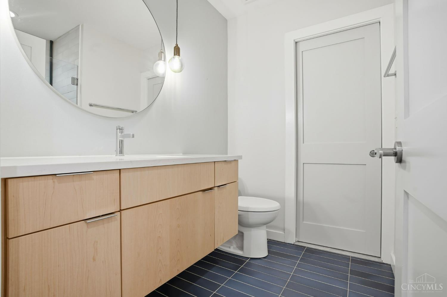 E 11 Court Street Property Photo 22