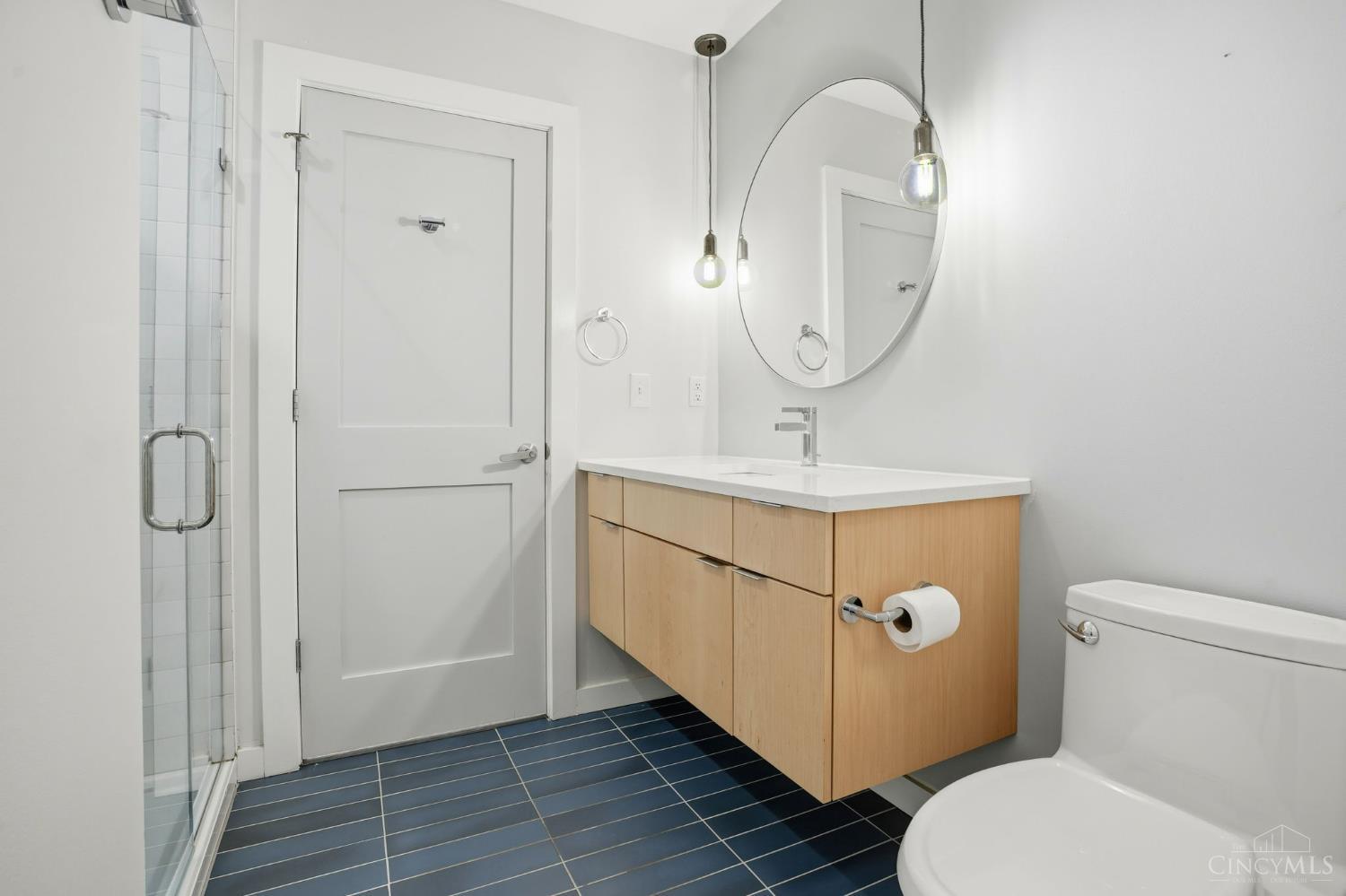 E 11 Court Street Property Photo 23