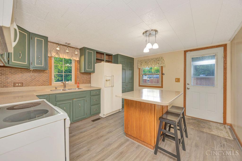 E 2984 Us Rt 35 Property Photo 18