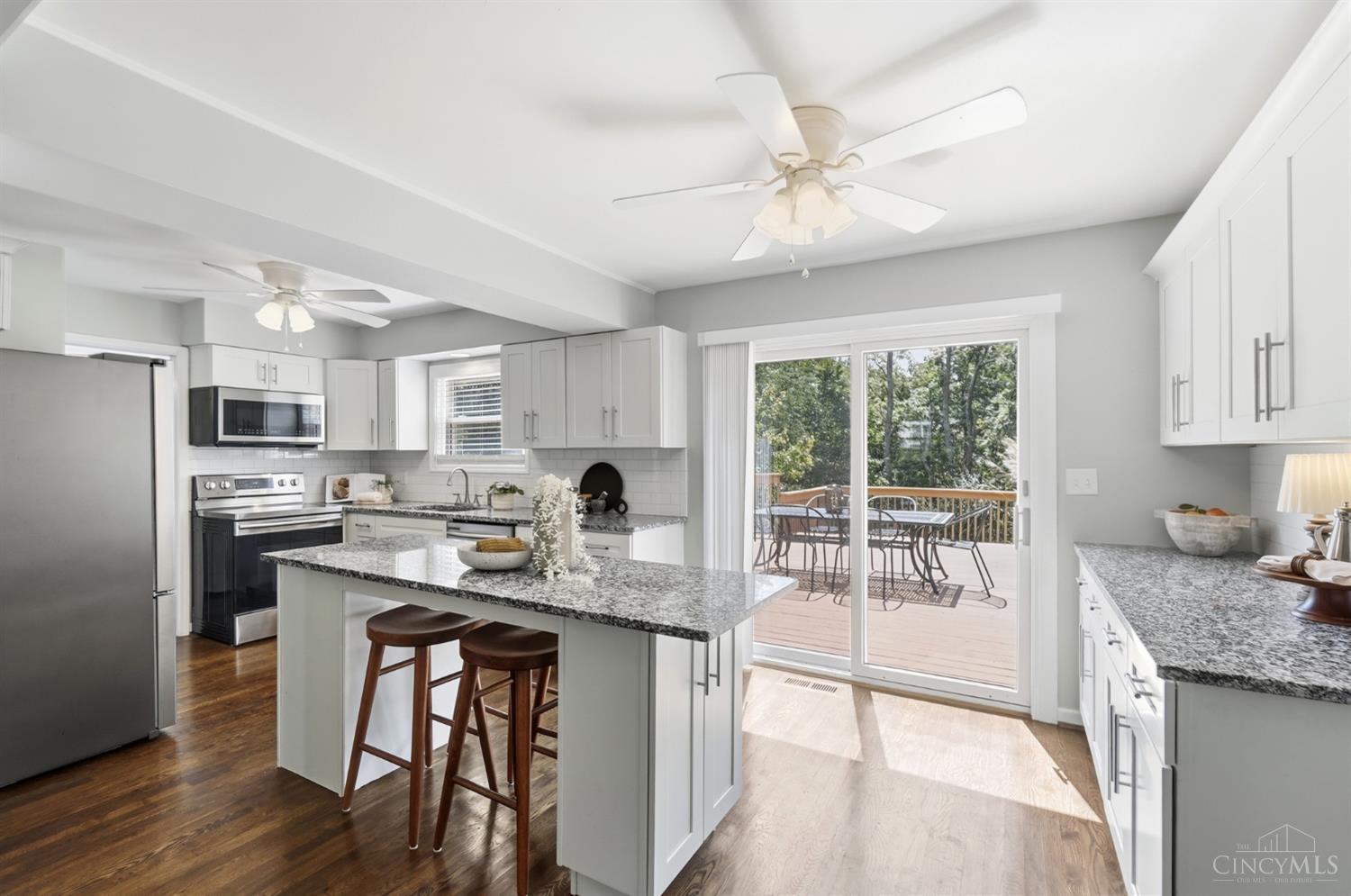8163 Capitol Drive Property Photo 10