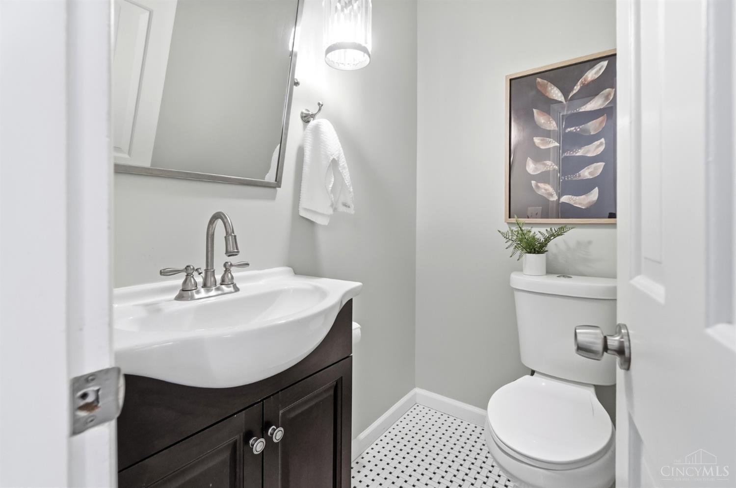 8163 Capitol Drive Property Photo 18