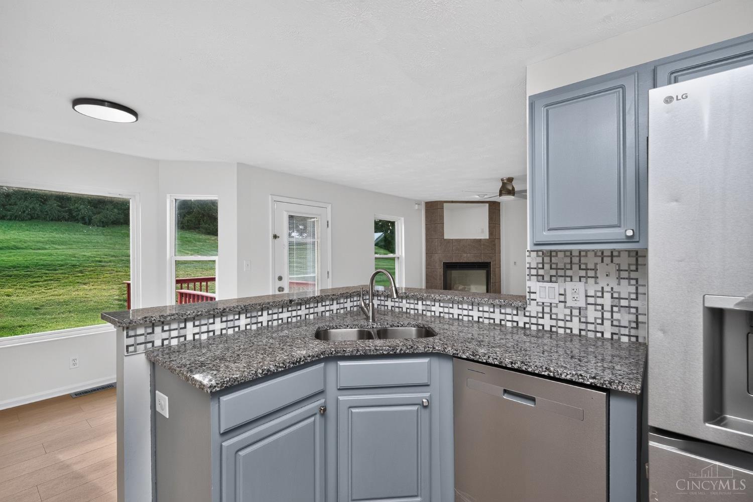 11909 Winston Circle Property Photo 17