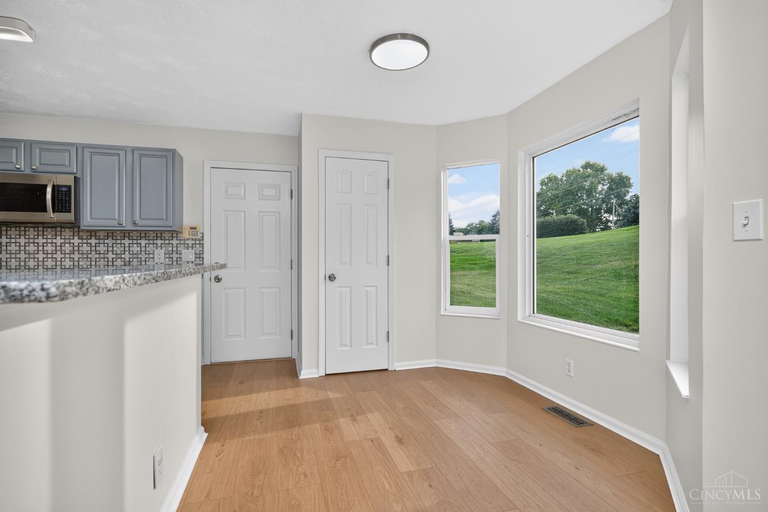 11909 Winston Circle Property Photo 25