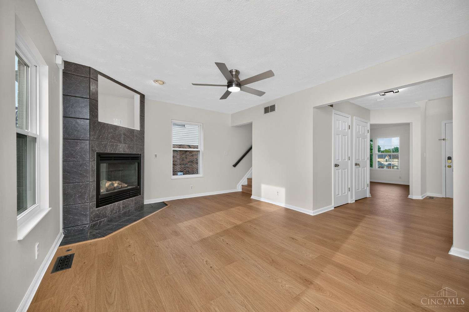 11909 Winston Circle Property Photo 29
