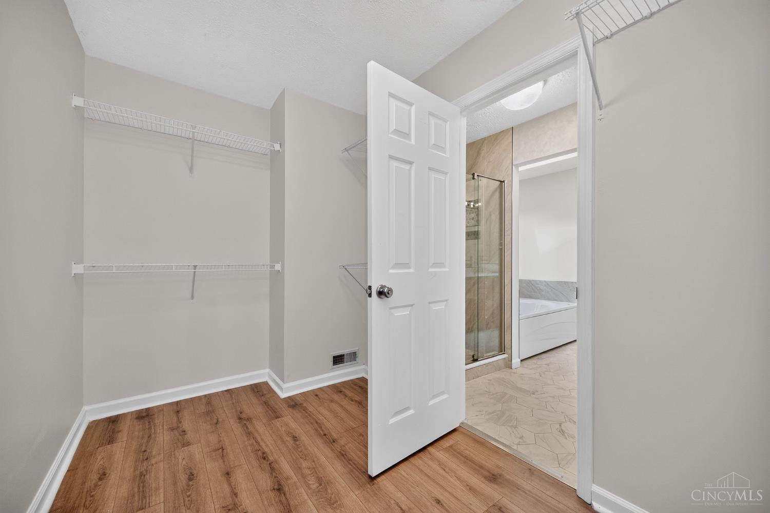 11909 Winston Circle Property Photo 40