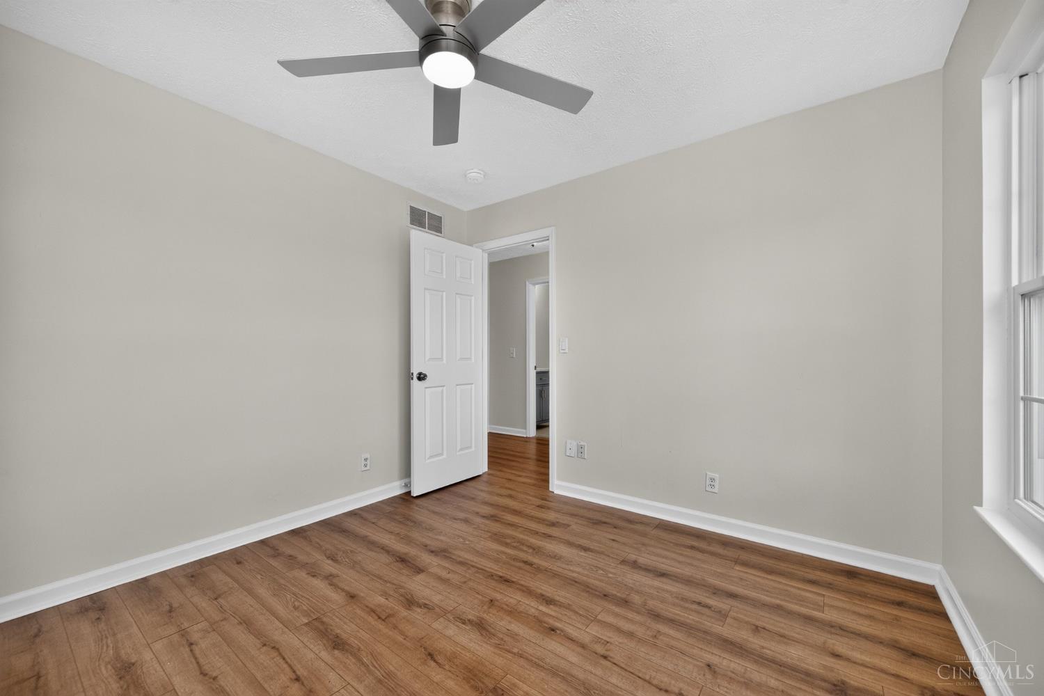 11909 Winston Circle Property Photo 55