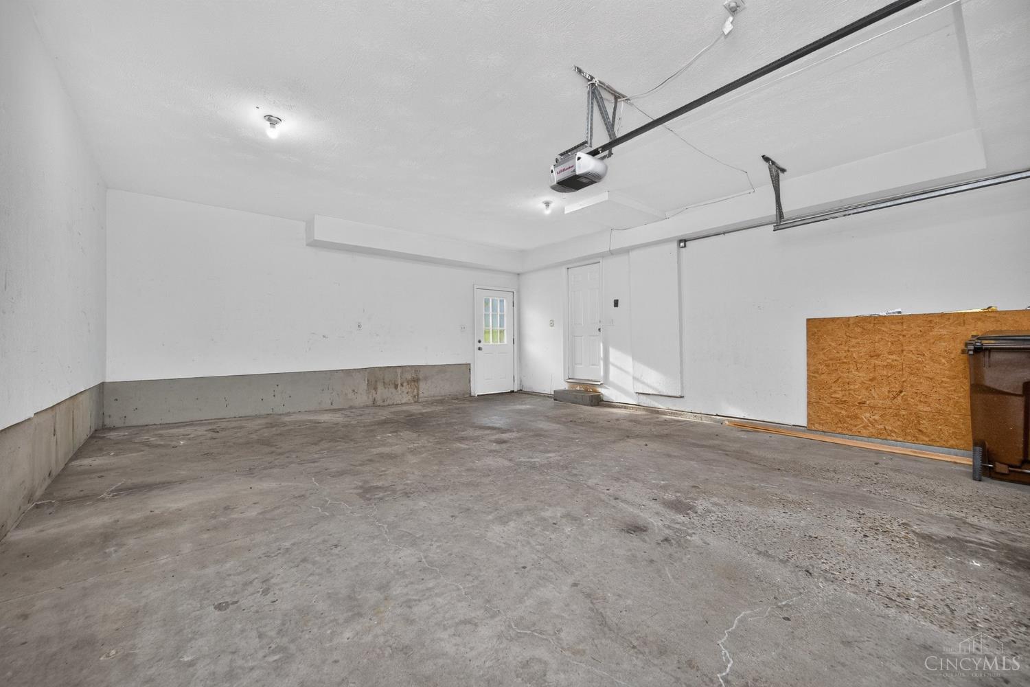 11909 Winston Circle Property Photo 71