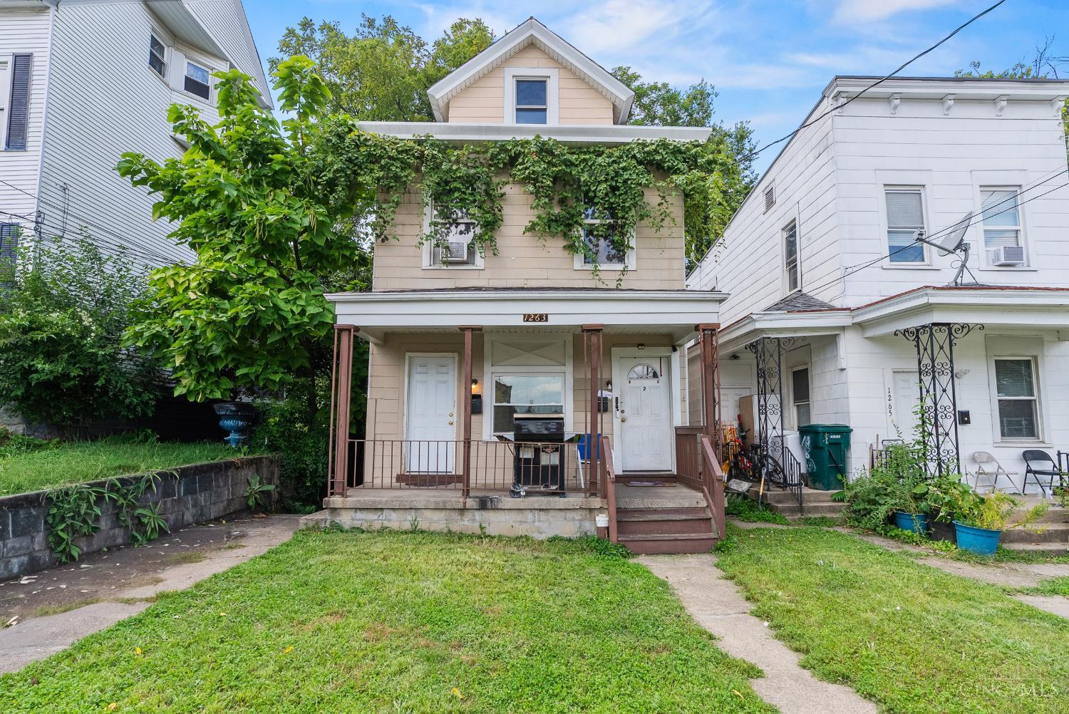 1263 Manss Avenue Property Photo 3