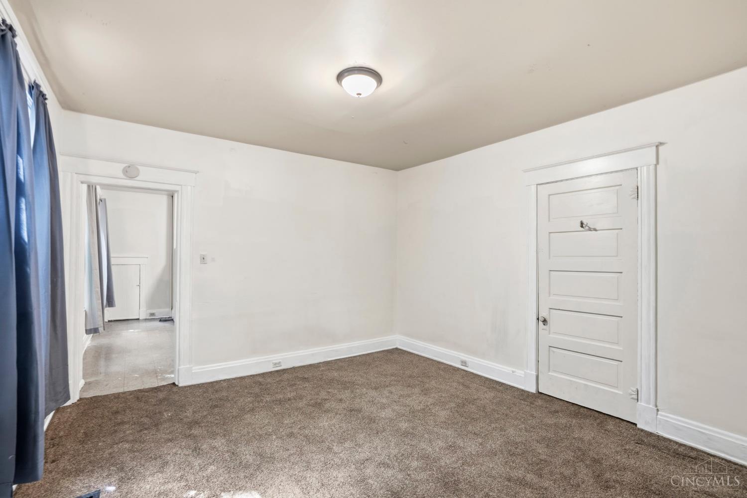 1263 Manss Avenue Property Photo 7