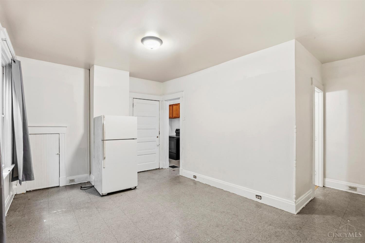 1263 Manss Avenue Property Photo 10