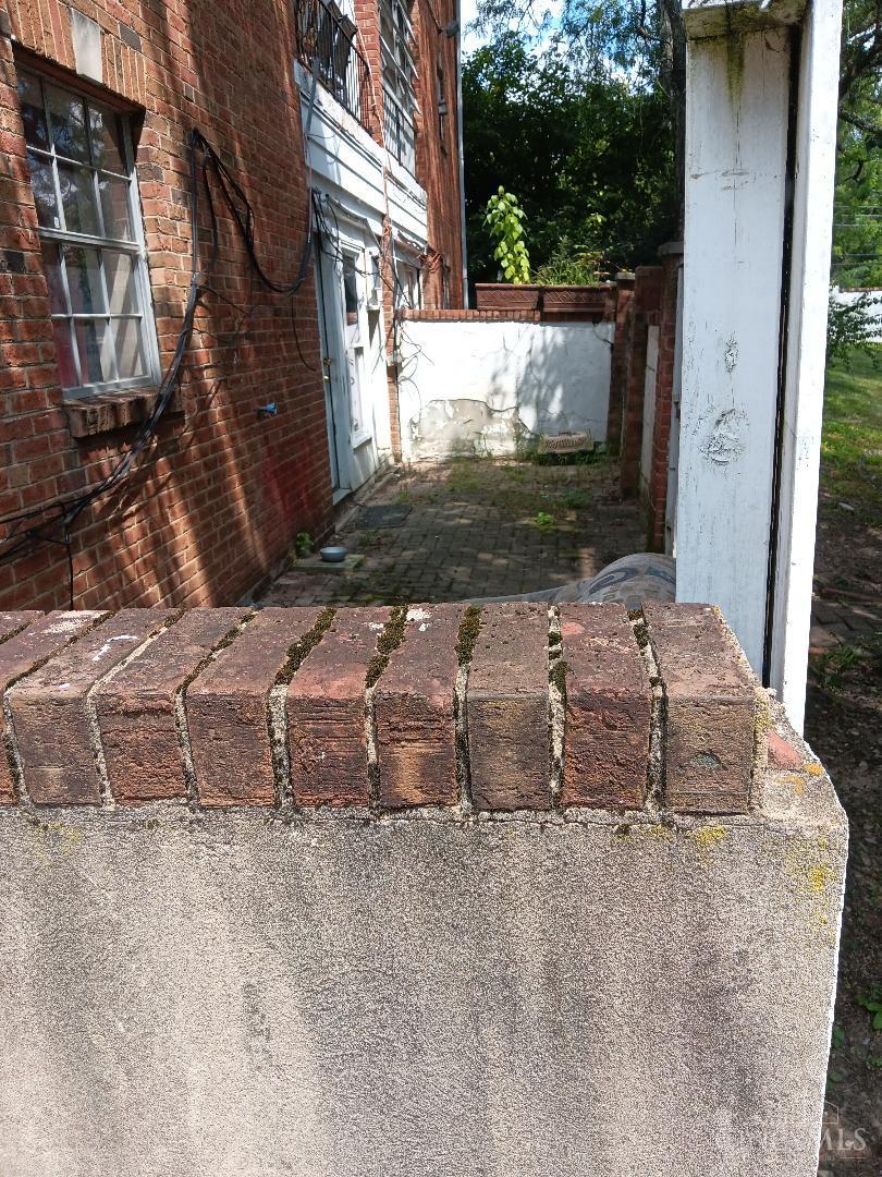 2777 Montana Avenue Property Photo 2