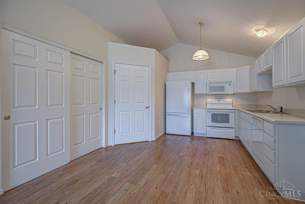 5401 Hester Road Property Photo 6