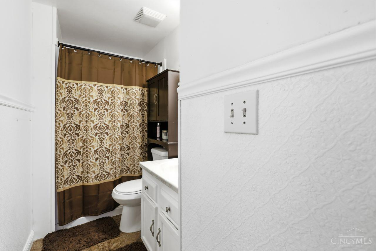 98 Waxwing Drive Property Photo 24