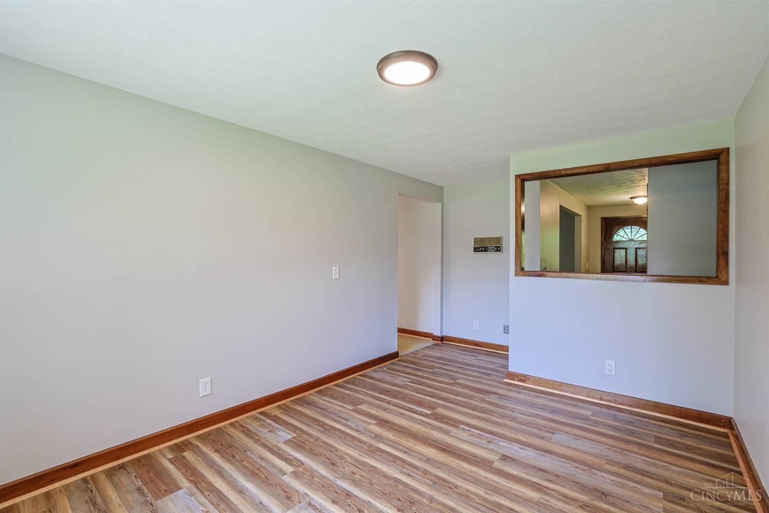 8047 Bethany Road Property Photo 12