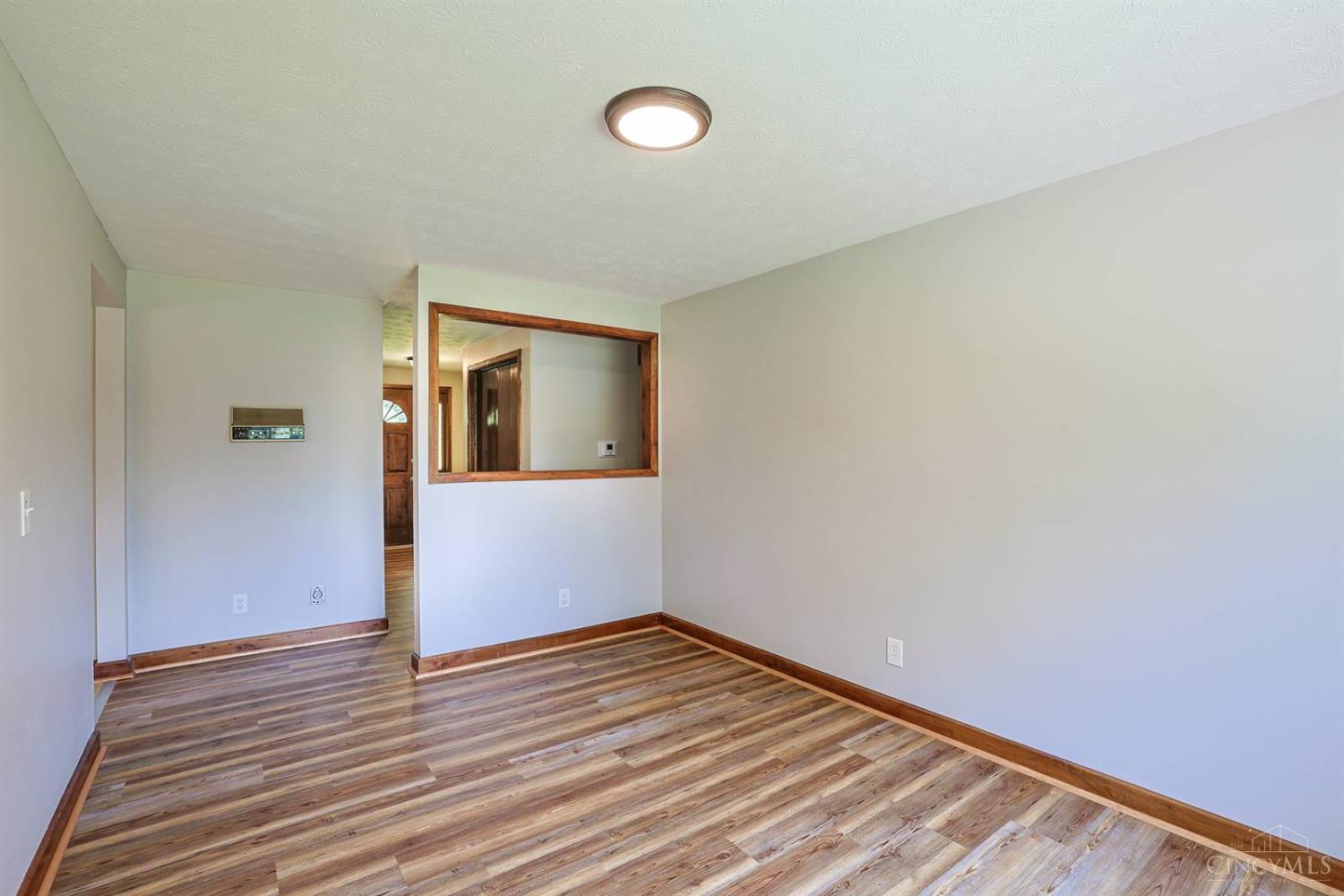 8047 Bethany Road Property Photo 13