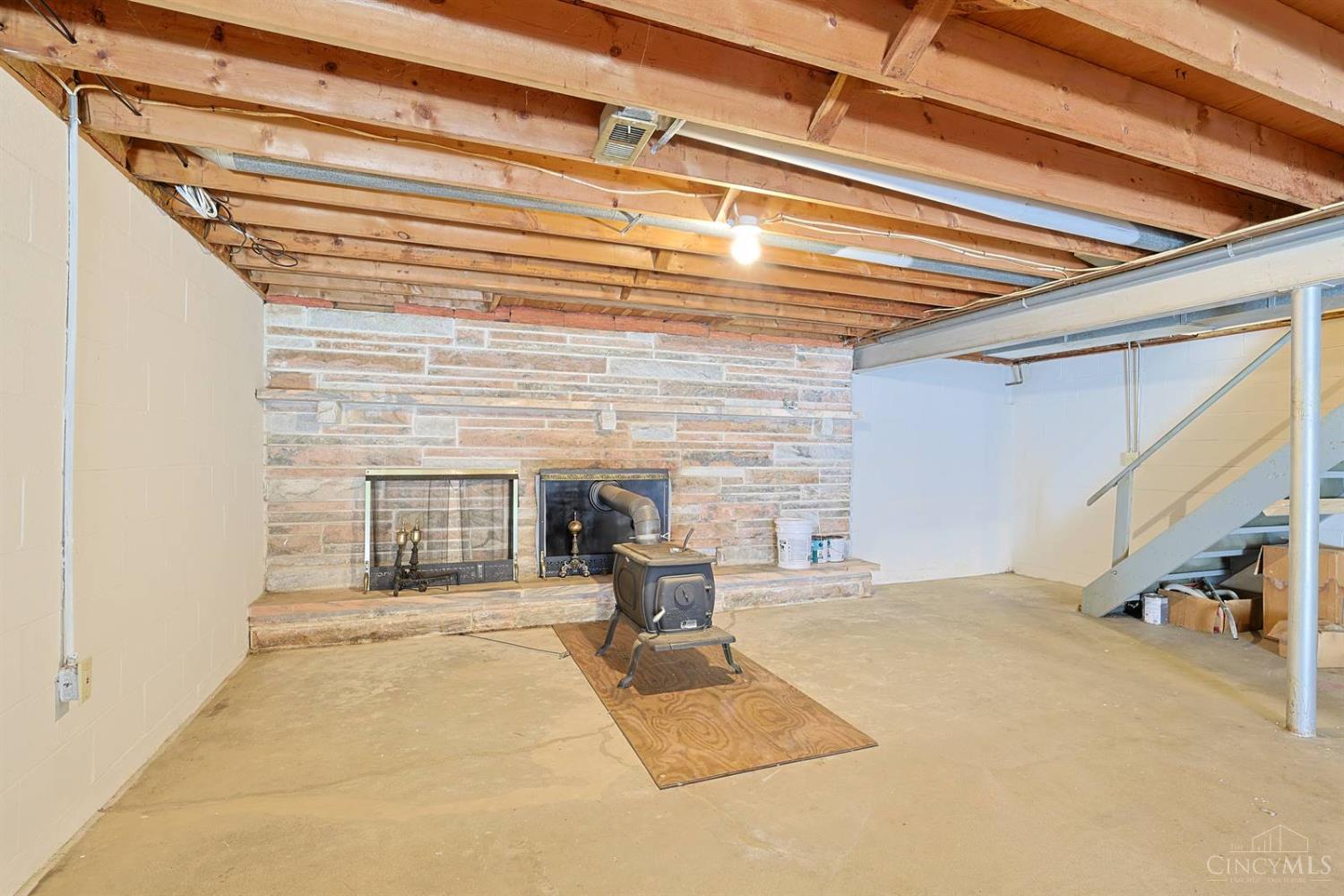 8047 Bethany Road Property Photo 25