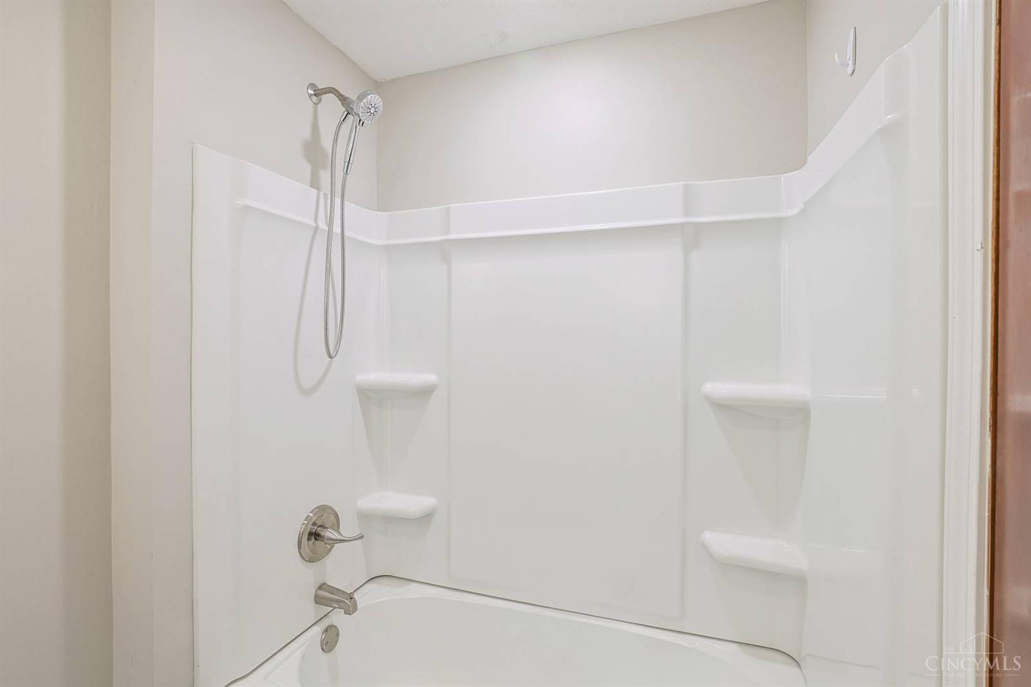 8047 Bethany Road Property Photo 30