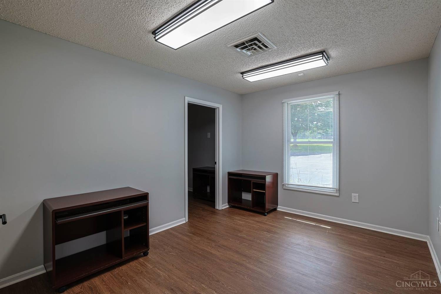 1208 Sunset Street Property Photo 11