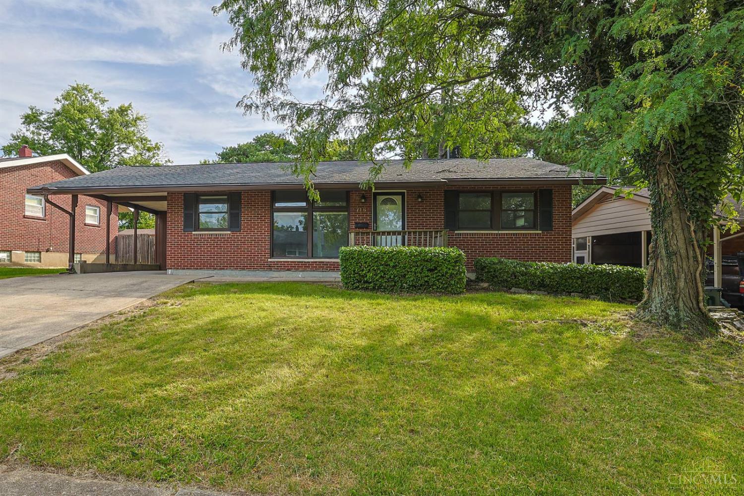 716 Cranford Drive Property Photo 1