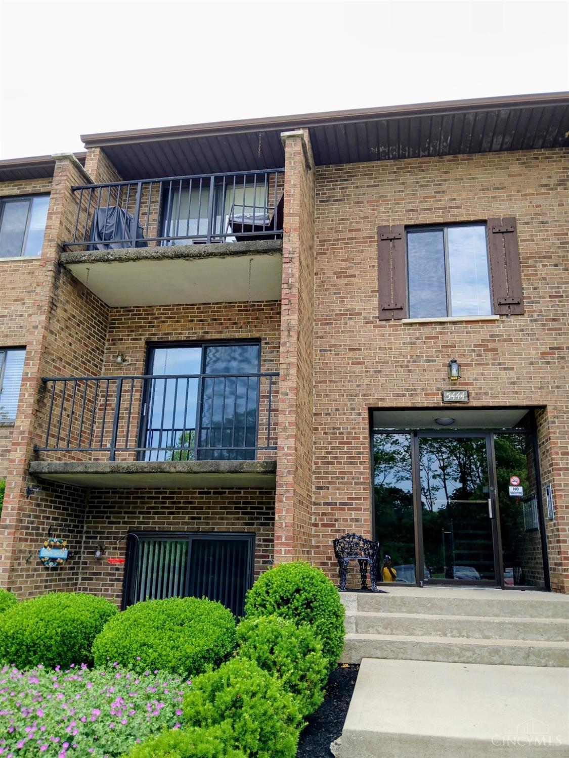 5444 Bluesky Drive Property Photo 1