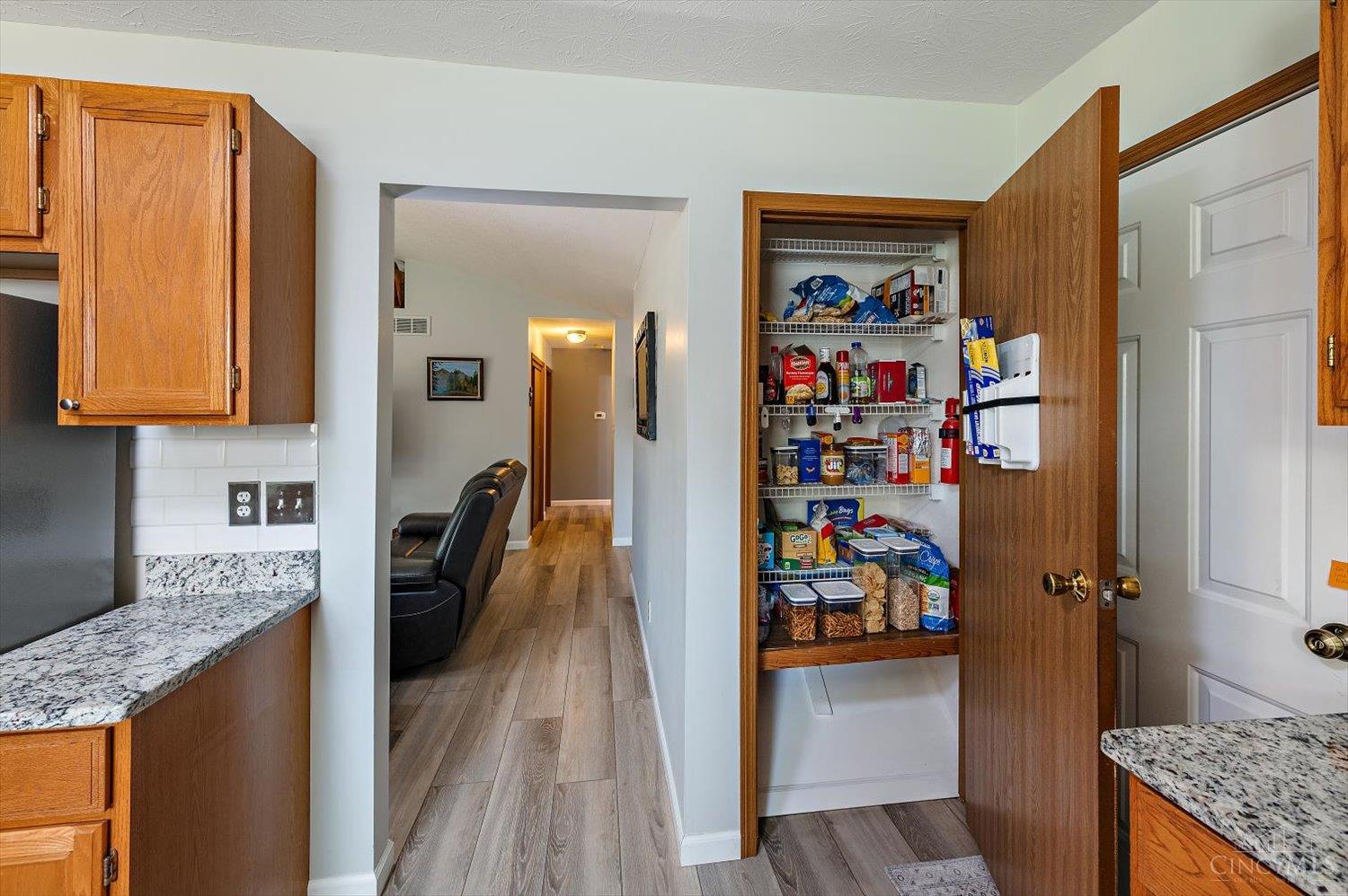 533 Smiley Avenue Property Photo 13