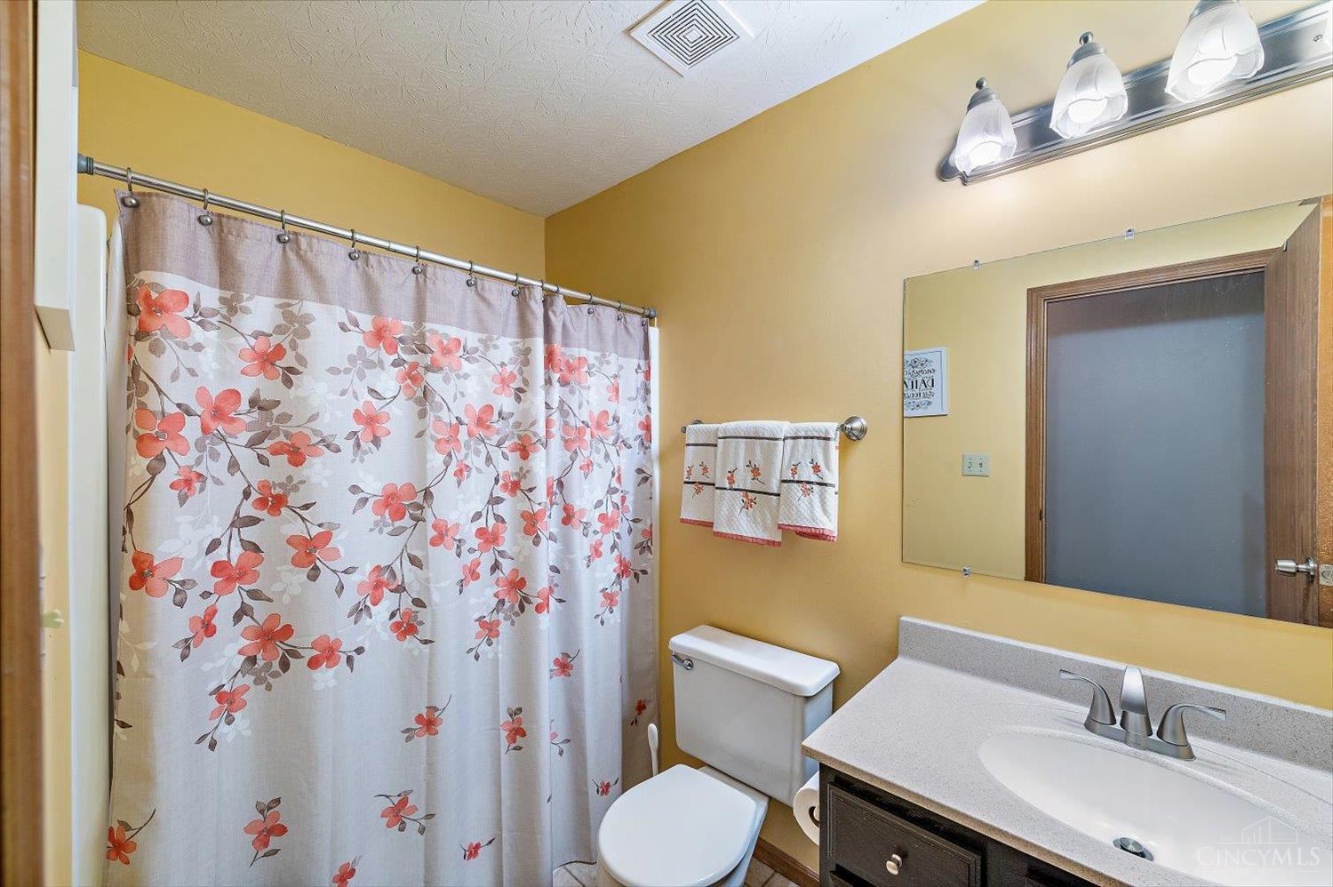 533 Smiley Avenue Property Photo 24