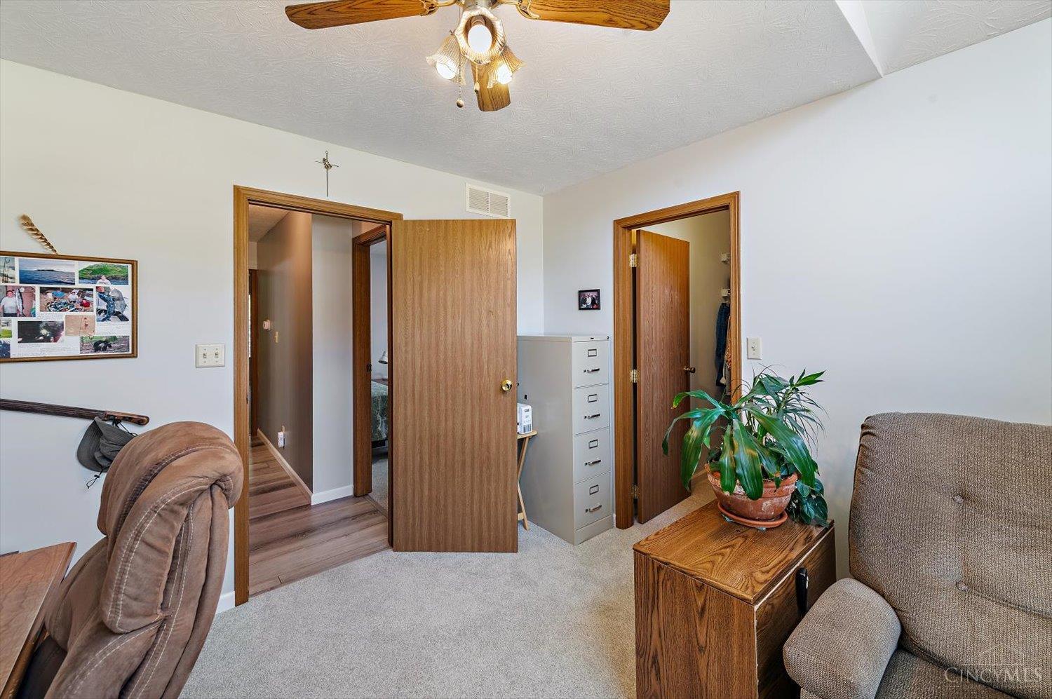 533 Smiley Avenue Property Photo 27