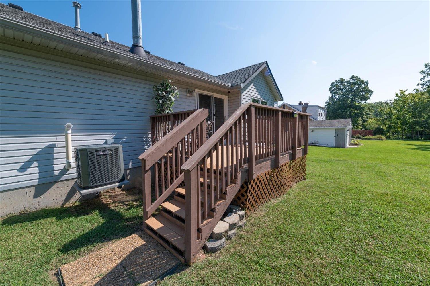 533 Smiley Avenue Property Photo 38