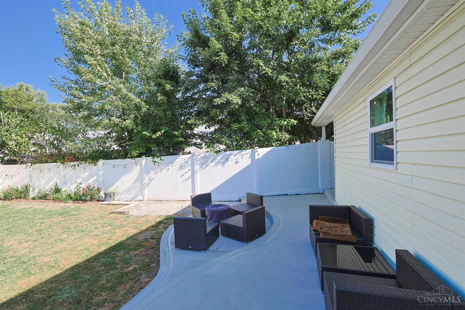 S 101 Bowles Street Property Photo 19