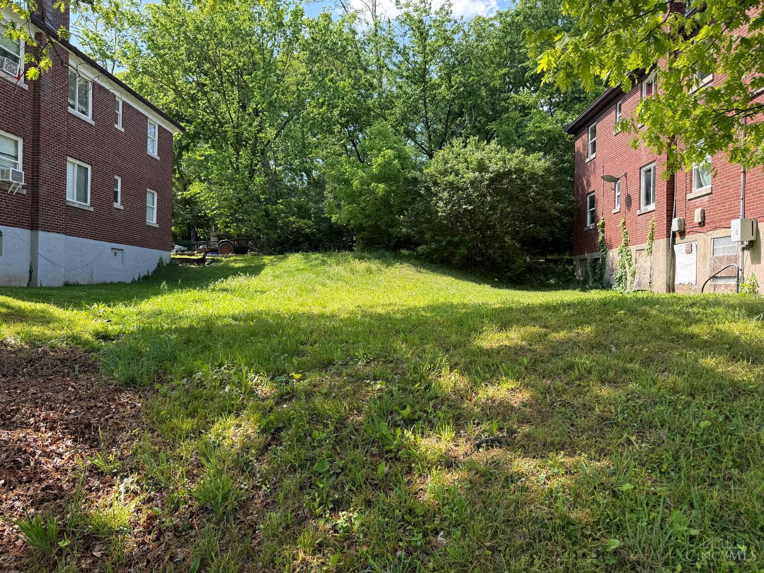 3143 Bracken Woods Lane Property Photo 2