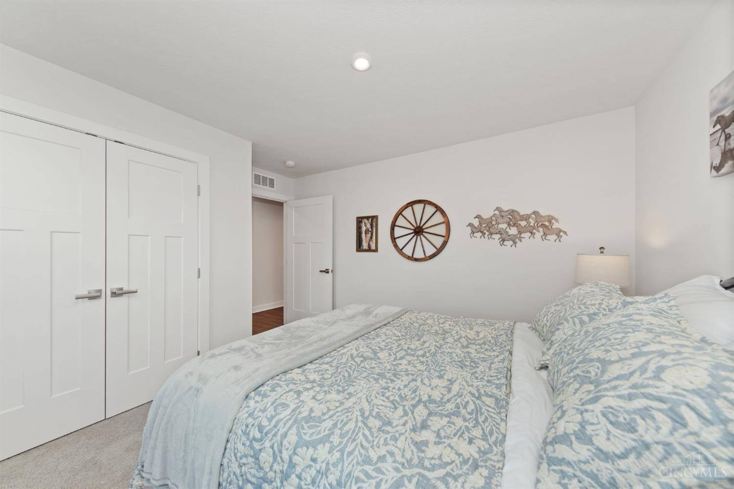 1375 Forest Grove Drive Property Photo 22