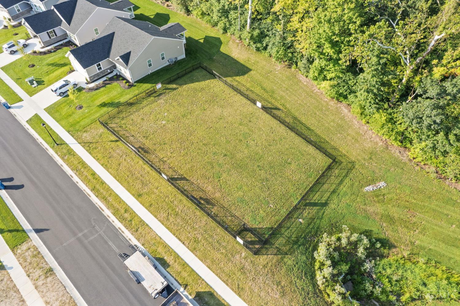 1375 Forest Grove Drive Property Photo 36
