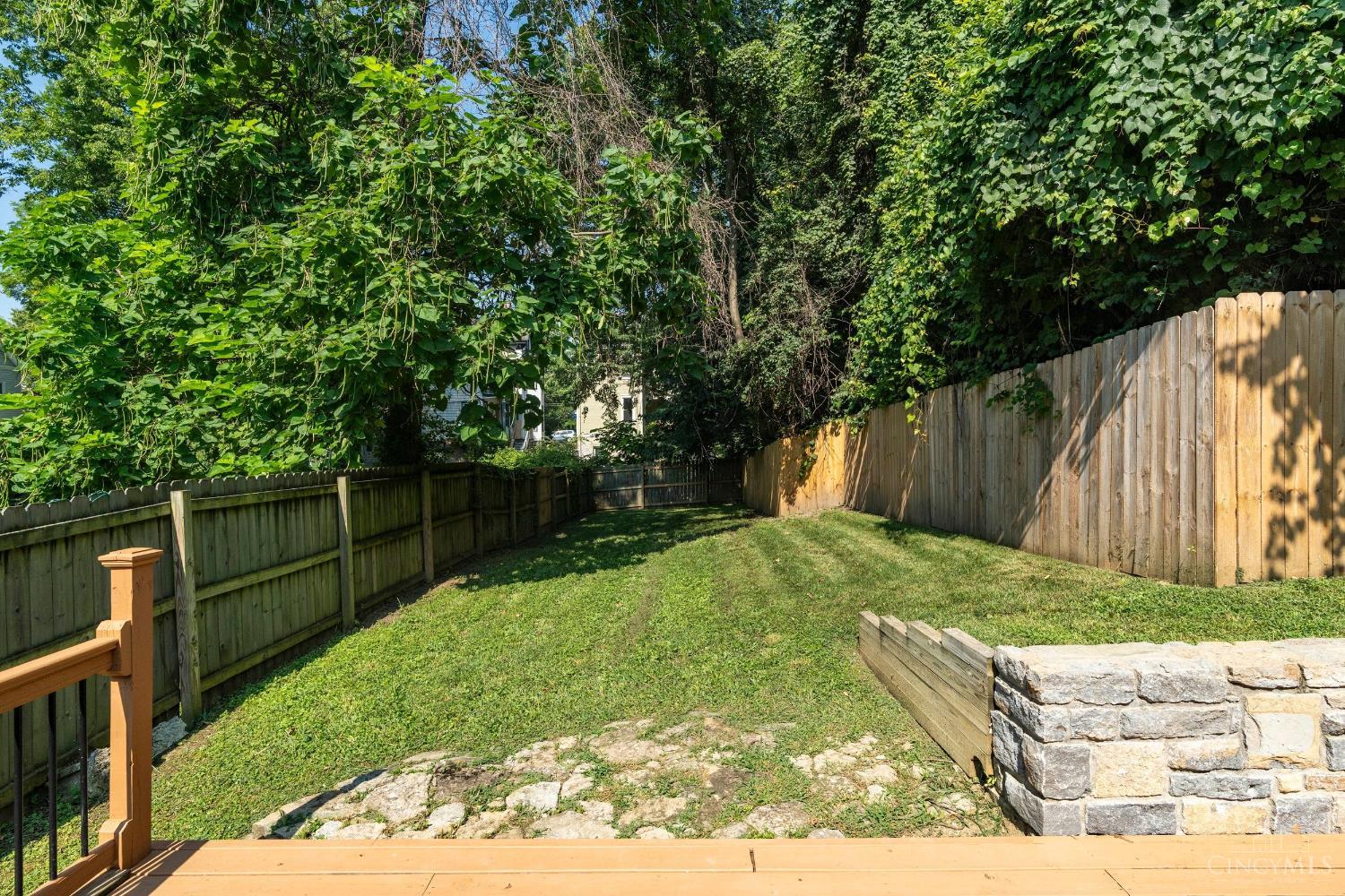 2621 Hackberry Street Property Photo 36